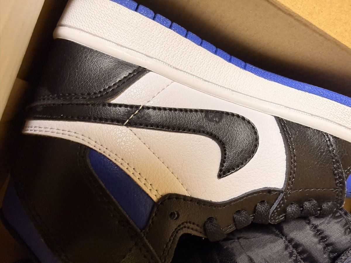 Jordan Scarpe da uomo: Jordan 1 – Nuovo (secondo la descrizione) da Lausanne venduto da Piko-piko 4