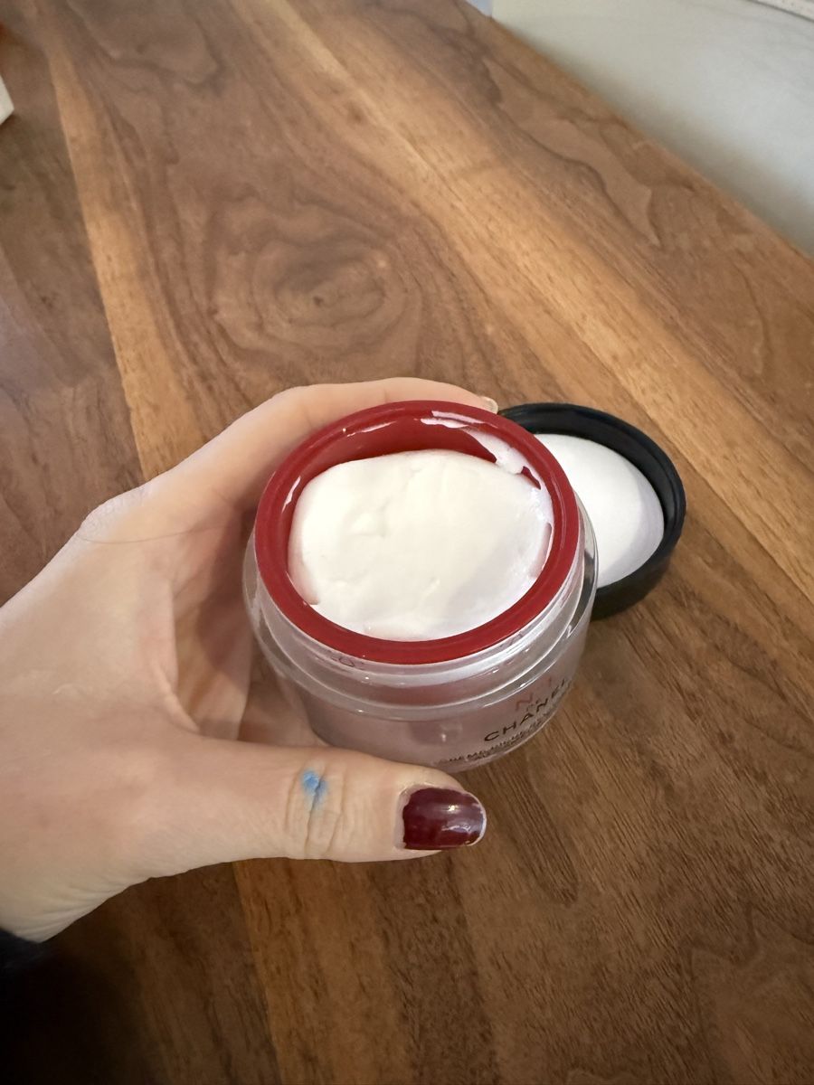 Chanel Cura del viso: Chanel No. 1 – Usato da Merlischachen venduto da miakeli 1