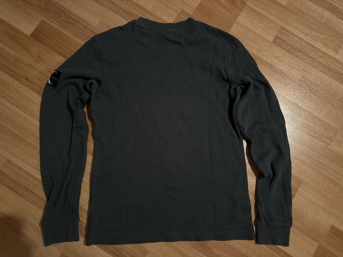 Calvin Klein Maglioni & Felpe: Calvin Klein Jeans Langarmshirt Gr. S – Usato da St. Gallen venduto da mai_gd7k 1
