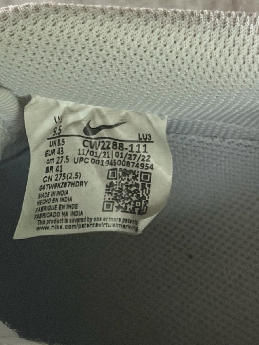 Nike Scarpe da uomo: Nike Air Force 1 ’07 Triple White – Usato da Zofingen venduto da giu_p72q 4