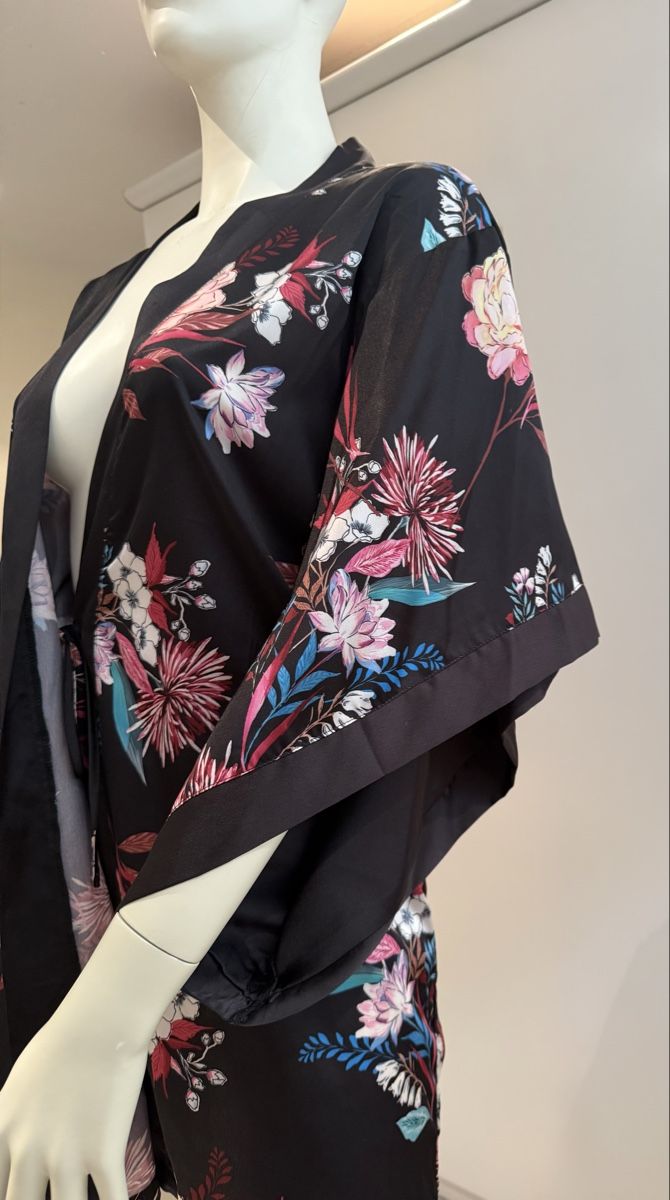Accappatoi: Peignoir-robe de plage 36-38 – Nuovo (secondo la descrizione) da Genève venduto da flocon06 3
