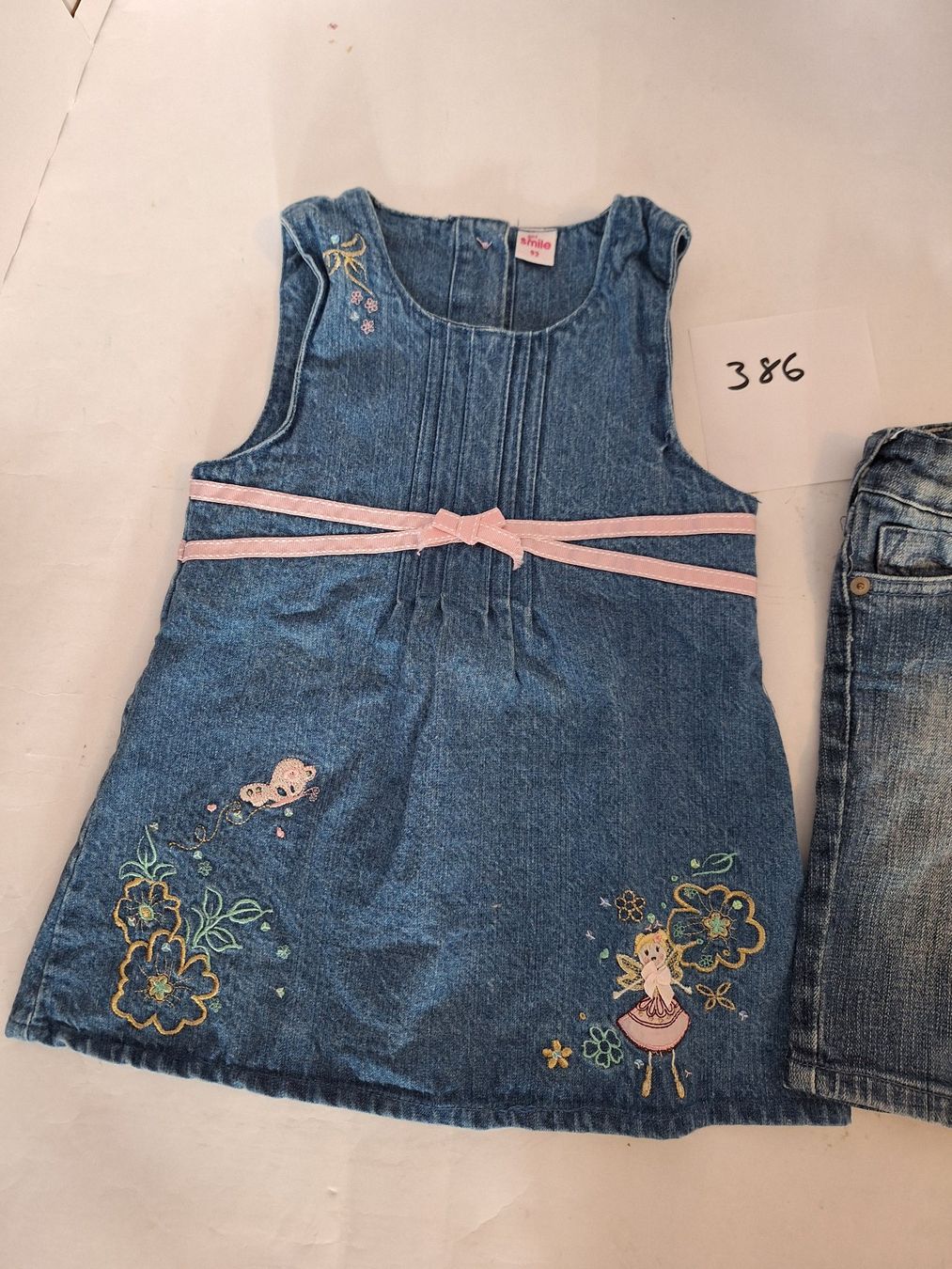 Lotti & Set di vestiti: Kleiderpaket Jeans 92 Mädchen – Usato da Chur venduto da copino 1