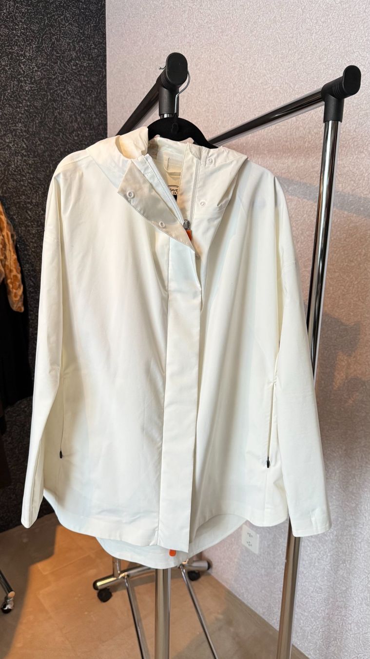Save the duck Giacche: Save the Duck Regenjacke, Weiss, OneSize – Usato da Riedholz venduto da han_fy6l