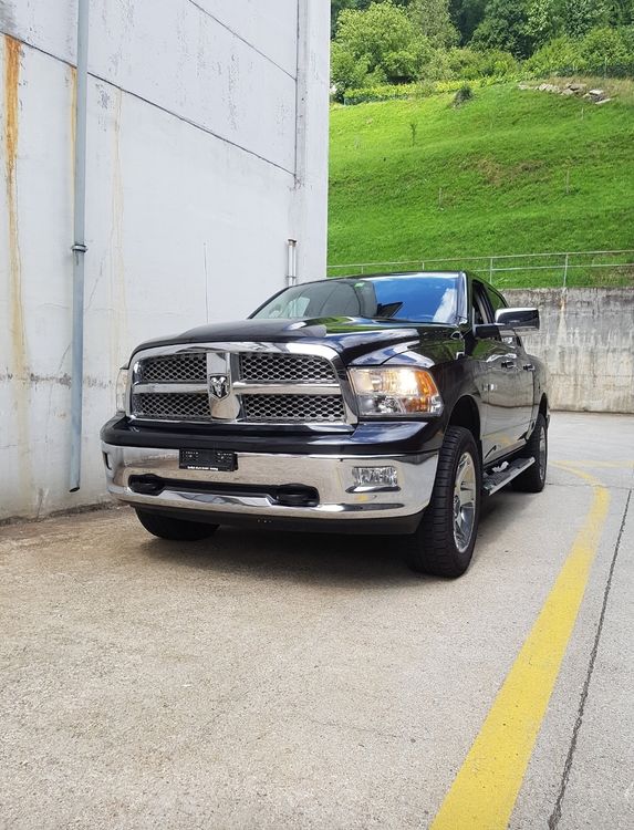 Dodge Ram 1500 V8