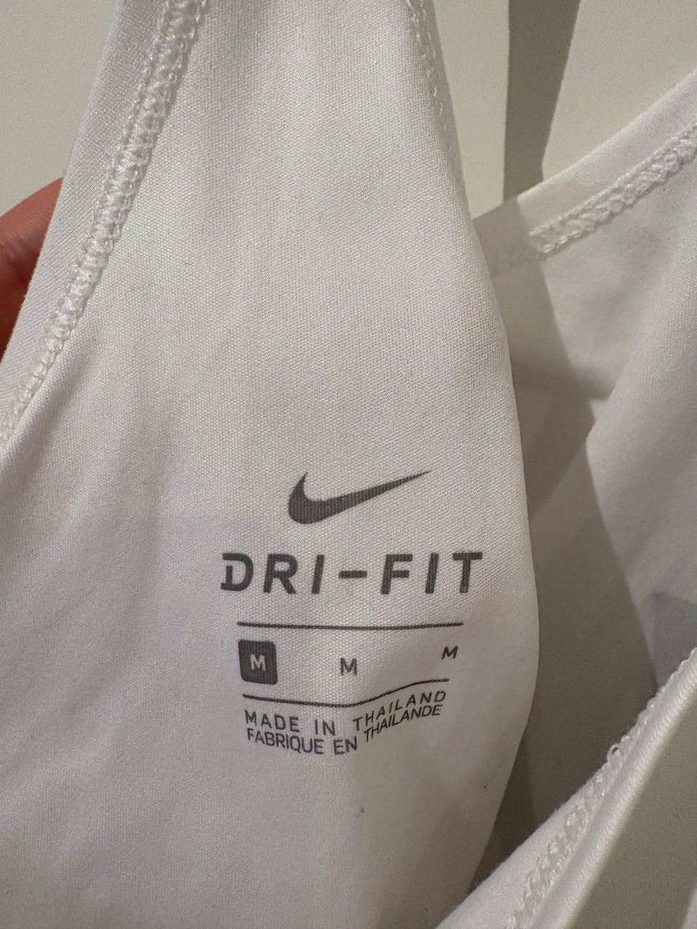 Nike Top: NIKE Top Dry Fit - Size M -100% Recycled polyester – Usato da Muzzano venduto da Sidney_3 2