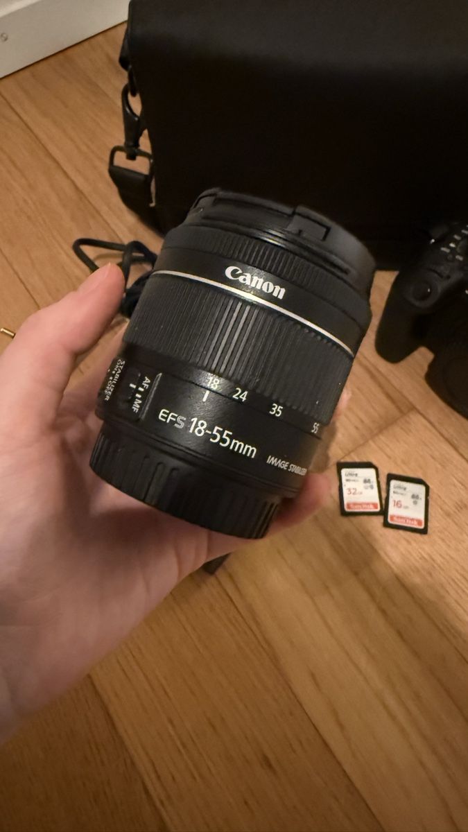 Canon Fotocamera: Canon EOS 800D Kamera Set mit Objektiv – Usato da Dietikon venduto da clearxsight 1