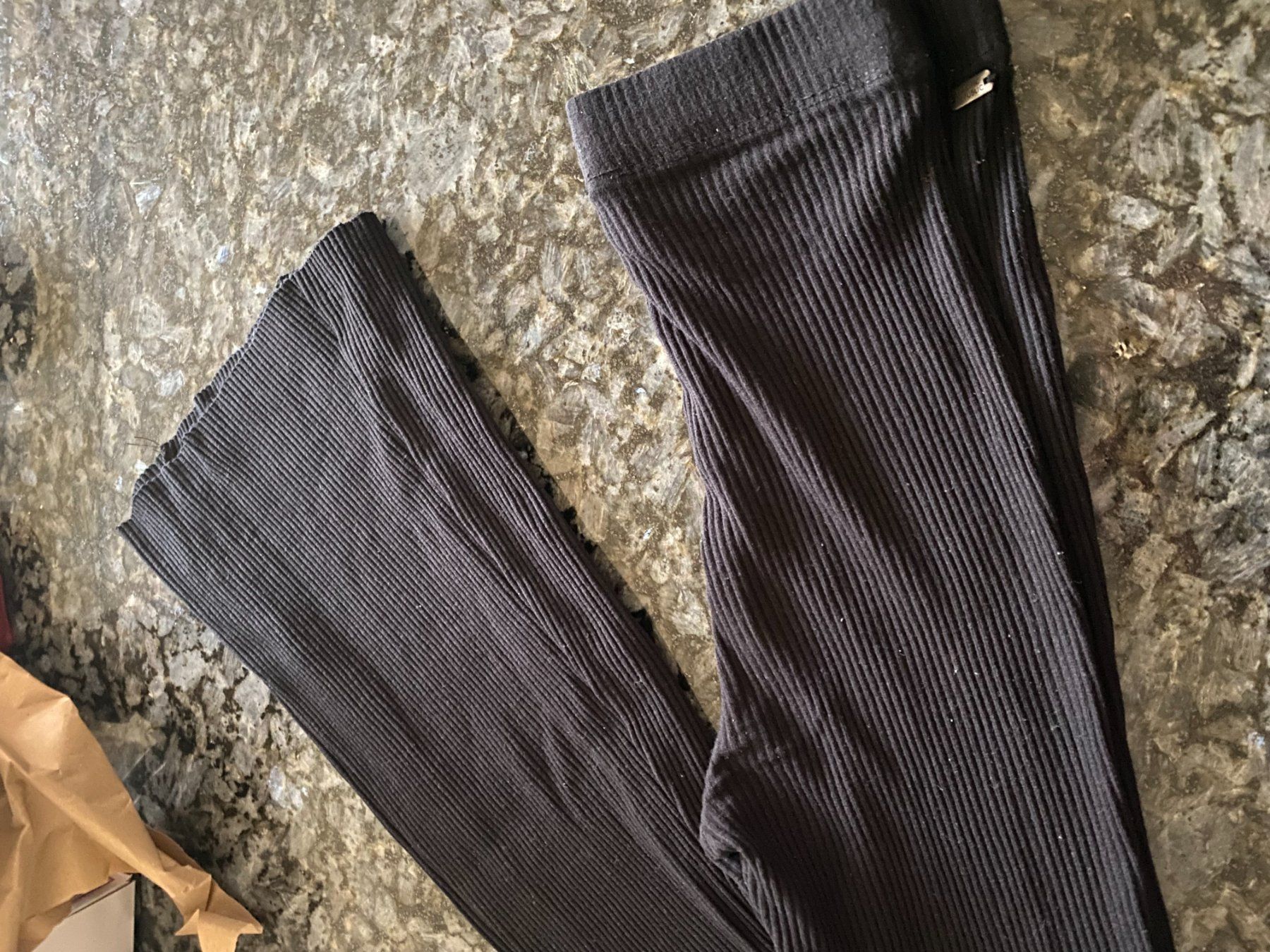 Pantaloni: Pacific Republic  Freizeithosen Grösse XS – Usato da Allenwinden venduto da Obalu 3