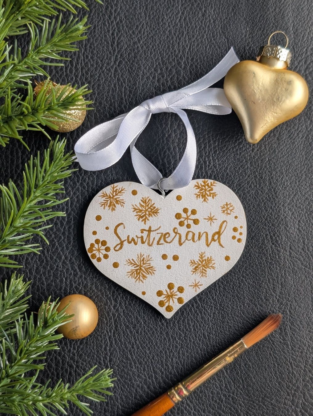 Tutte le decorazioni: Personalized Christmas Tree Heart Ornament Decoration – Nuovo e nell'imballaggio originale da Winterthur venduto da LaVieColor 2