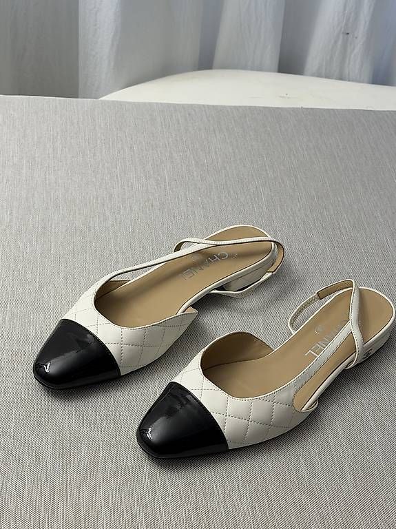 Scarpe da donna: Chanel Sandallen – Usato da Dübendorf venduto da malina7797