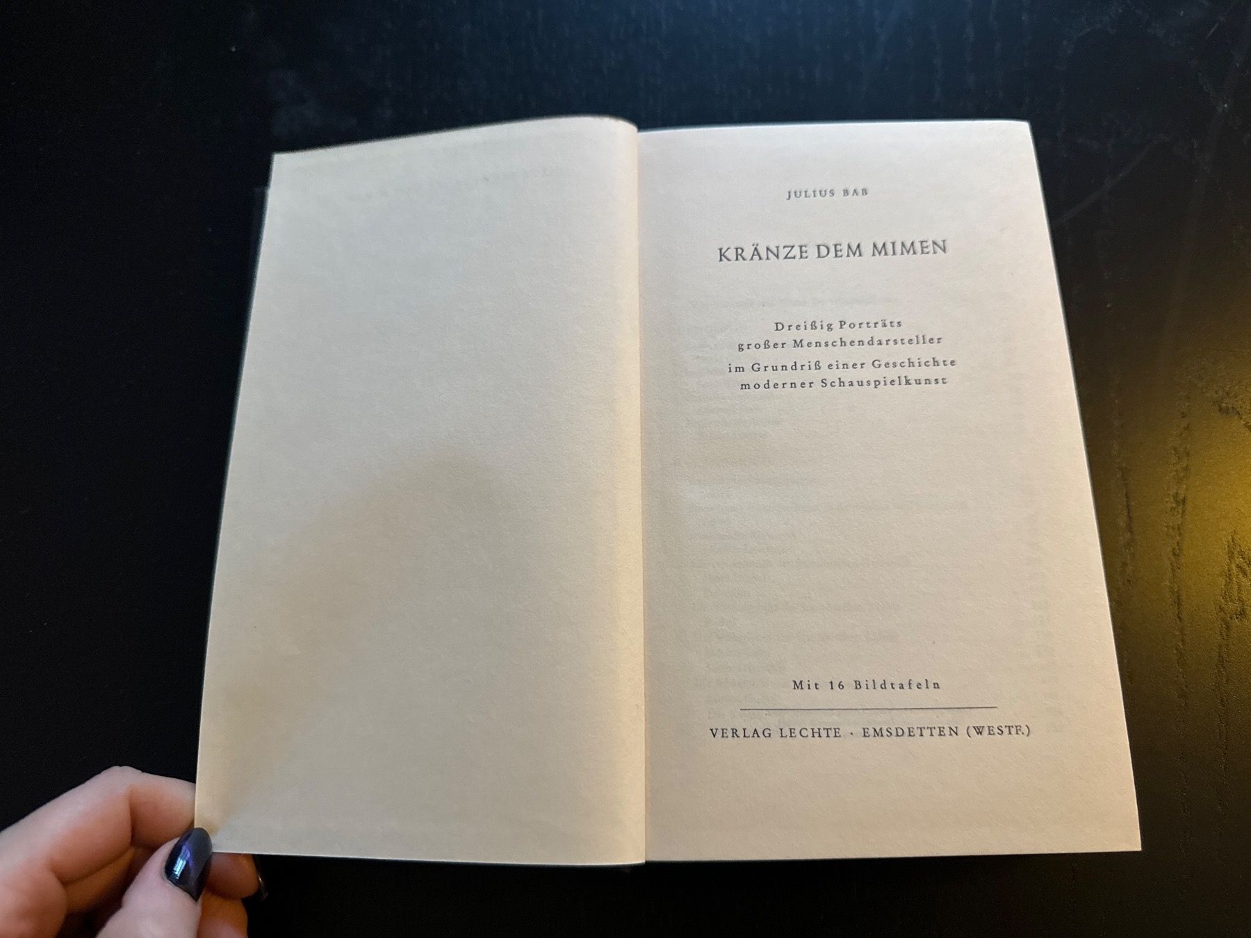 Bücher: Kränze dem Mimen – Gebraucht aus Erstfeld von Uhu1980 2