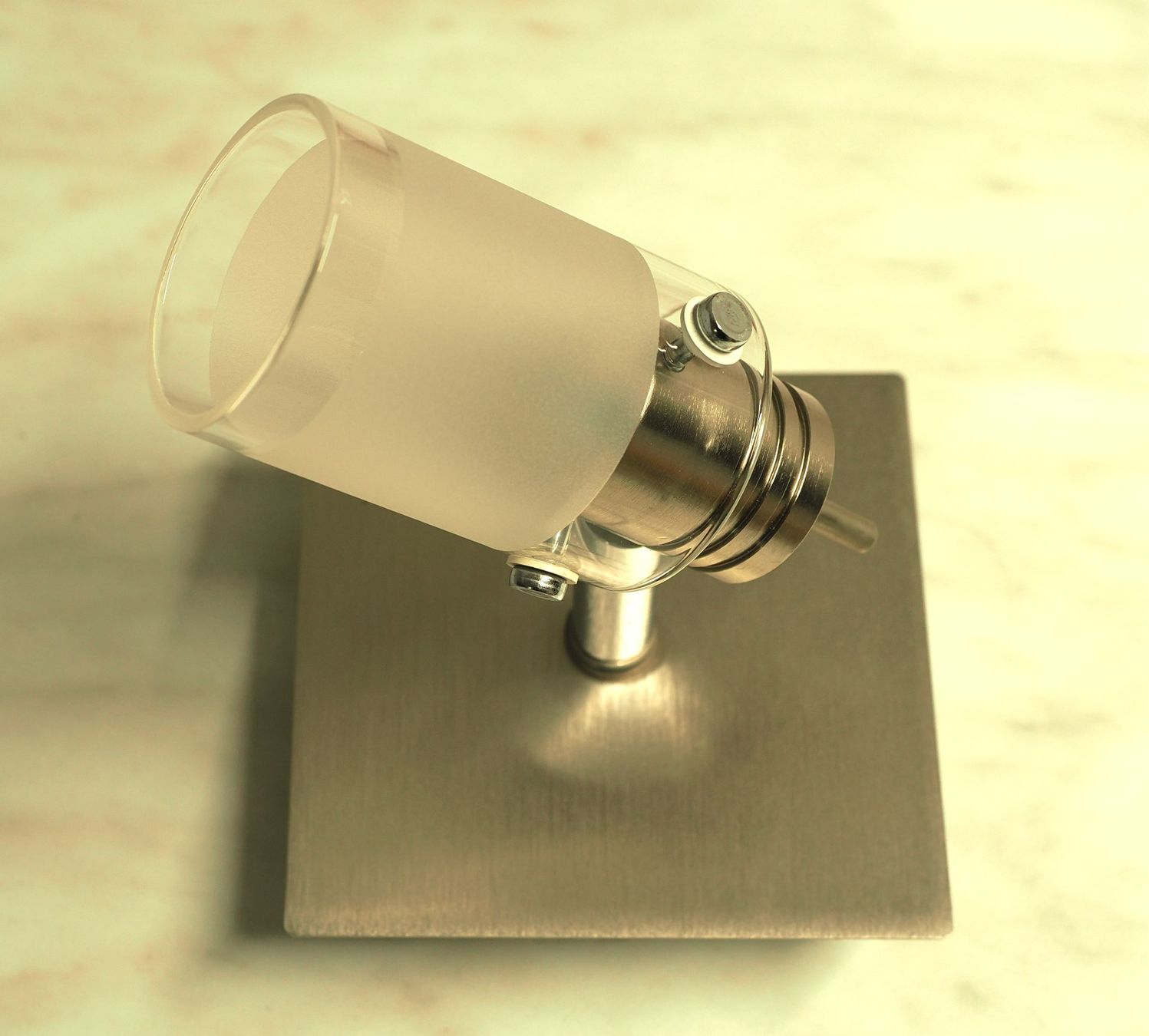 Lampadari & plafoniere: Aufbauspot aus Chromstahl, mit eingebautem Schalter. – Usato da Boswil venduto da LuSB_56