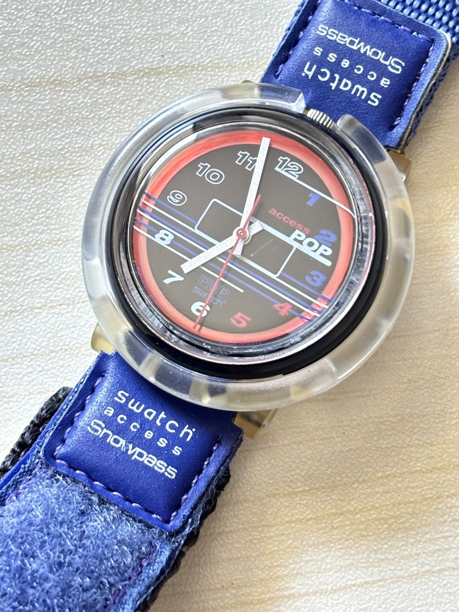 Swatch Orologi: Swatch Access POP Snowpass Uhr gebraucht – Usato da Grenchen venduto da chththl