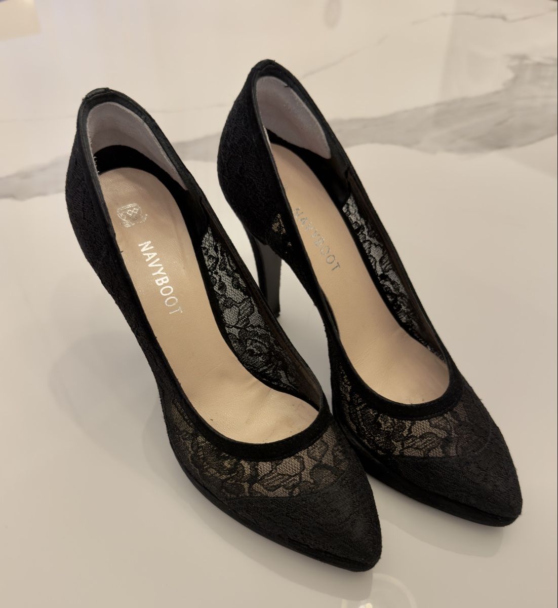 Navyboot Scarpe da donna: Navyboot High Heel Spitze, Gr.37 – Usato da Au ZH venduto da swissmatchpoint