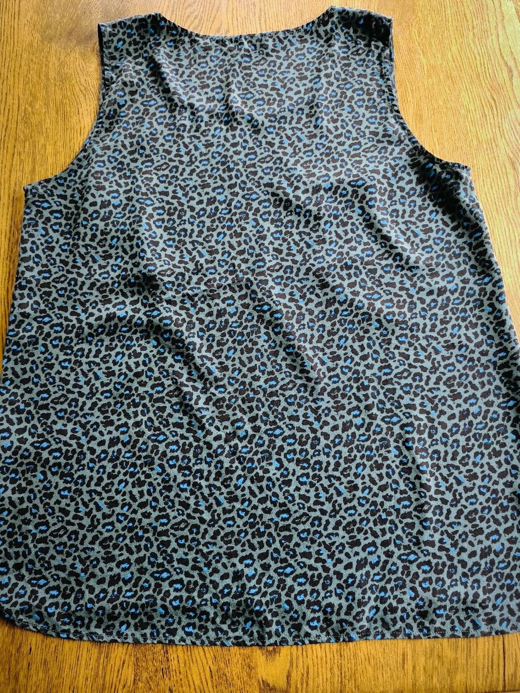 Repeat Top: Seidentop von REPEAT,42(eher klein) – Usato da Schaffhausen venduto da gab_v5qf 1