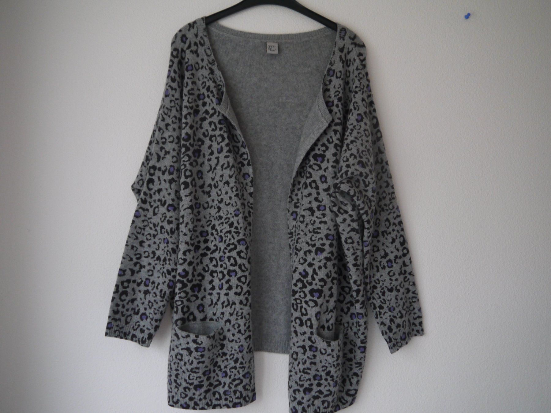 Giacche: GINGER and RUBY Cardigan aus 100% Kaschmir Gr:M/L – Usato da Hagendorn venduto da Blaf 2