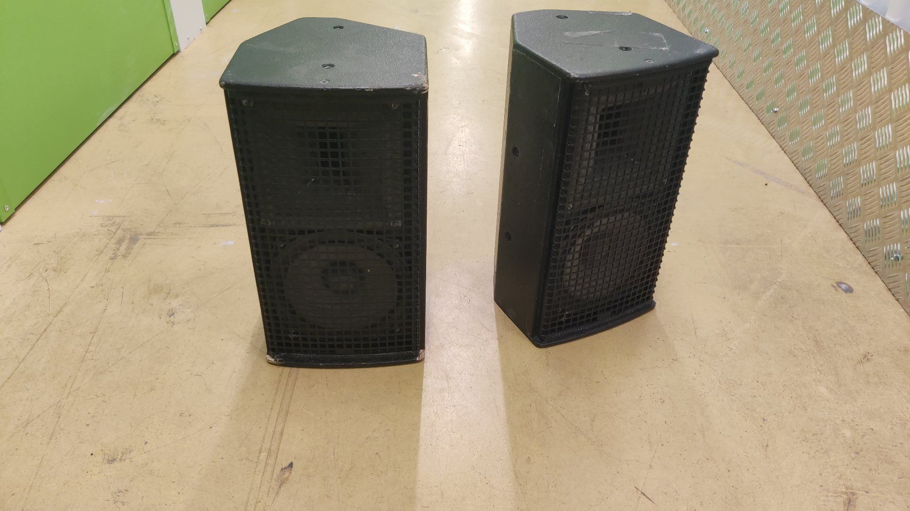 Lautsprecher: d&b E3, zwei Stück – Gebraucht aus Basel von birdseyes_used_gear