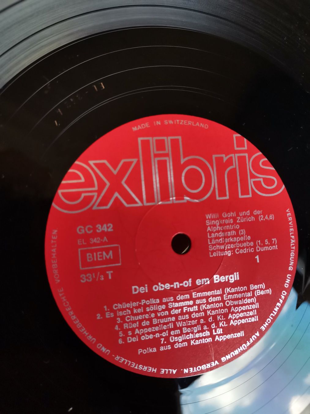 Dischi in vinile: LP Volkslieder und Tänze aus der Schweiz, ob i lach oder sin – Usato da Wiedlisbach venduto da materialkreislauf 8