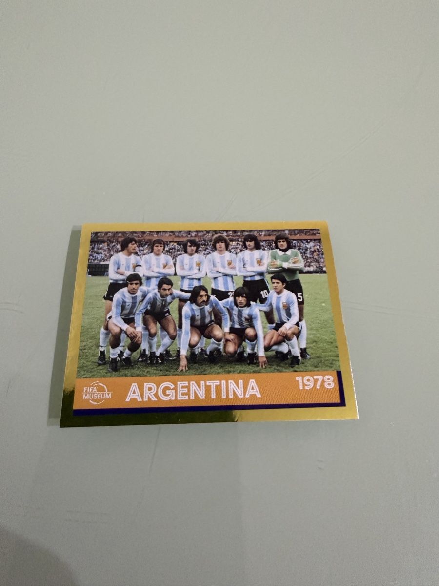 Panini Carte collezionabili: Panini Coupe du Monde 2022 – Usato da Renens VD venduto da Eduardo27. 6