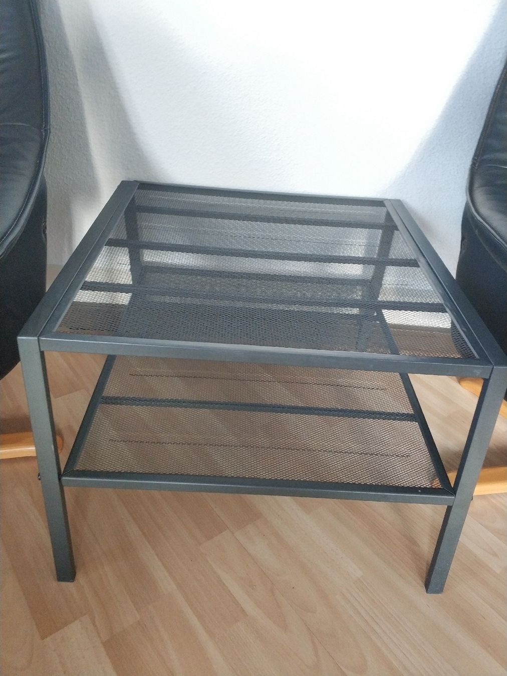 Tische: Couchtisch aus Metall – Gebraucht aus Birr von Barnee85