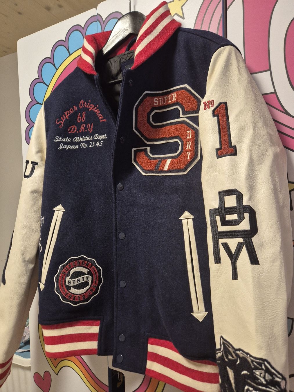 Vestes: Bomberjacke Super Dry M Neu – Neuf avec emballage d'origine à Wolhusen par bryman 1