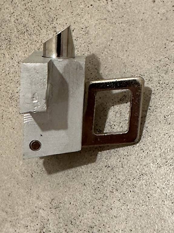 Fenster: Oberlichtschnäpper  – Gebraucht aus Zofingen von JAPCAR34 1