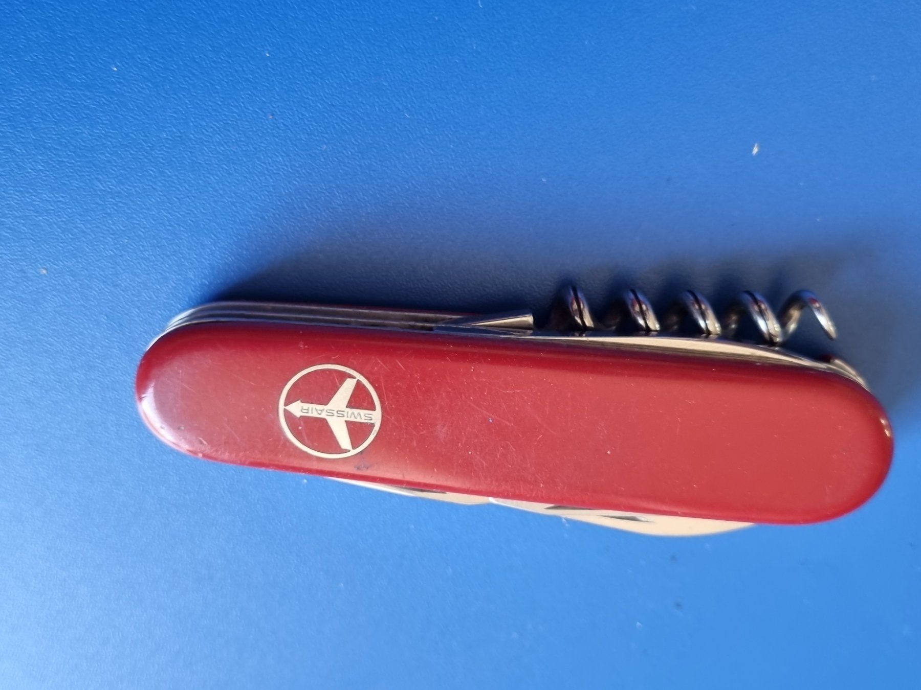 Coltelli tascabile: VICTORINOX SWISSAIR – Usato da Schaffhausen venduto da Leveron13 8
