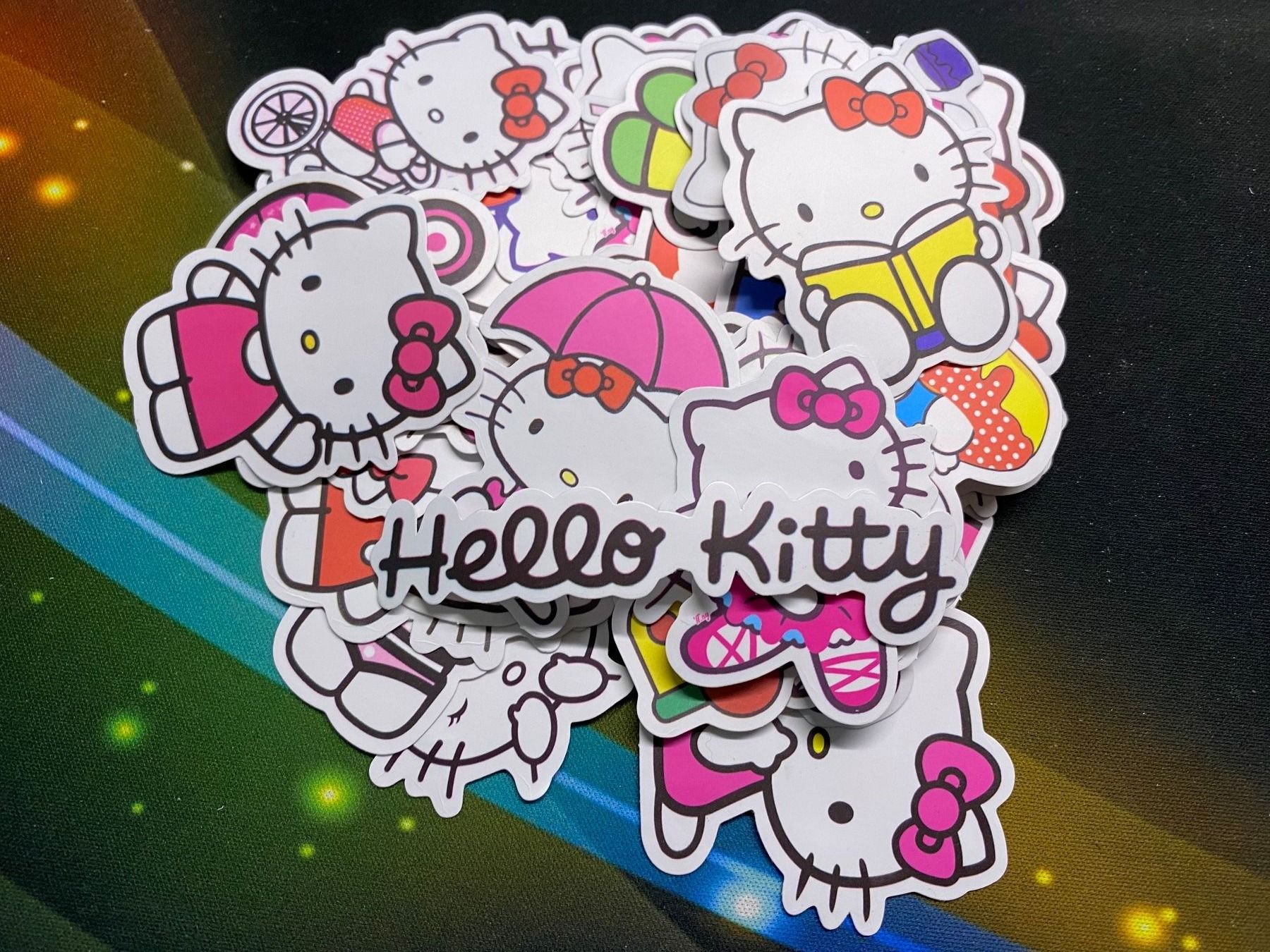 Sticker: Hello Kitty Stickers I 50 Stk. I Wasserdicht – Nuovo e nell'imballaggio originale da Küssnacht am Rigi venduto da Bionicmax