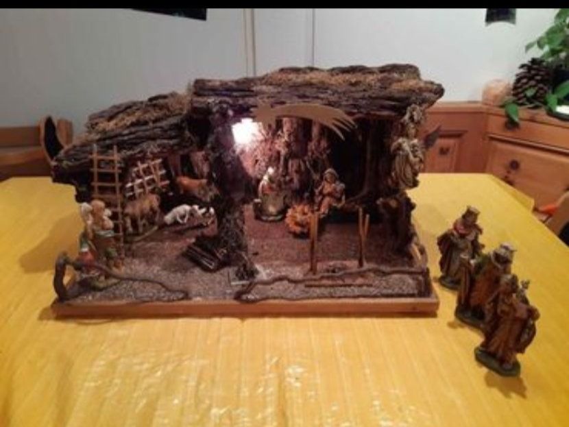 Weihnachtskrippe mit Figuren Kaufen auf Ricardo