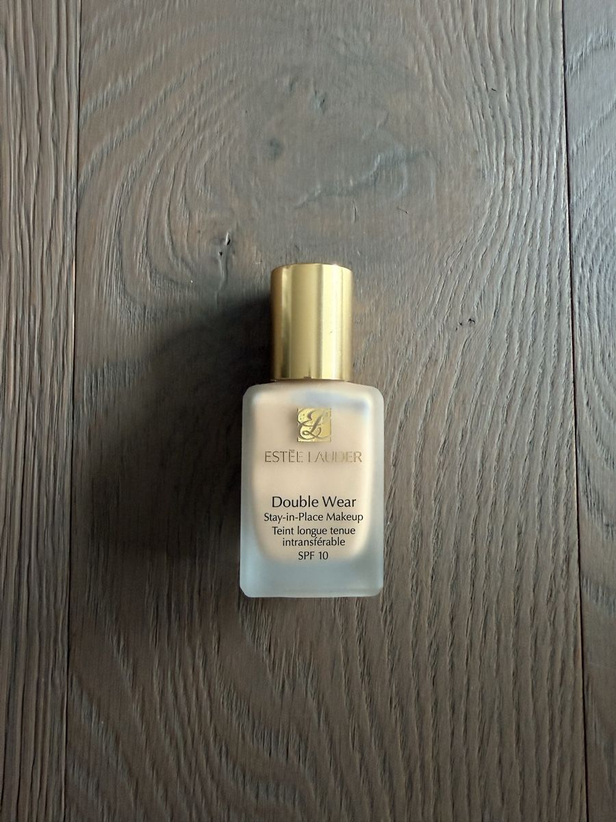 Estée Lauder Maquillage: Este laudet make up – Neuf (Voir description) à Melide par Nikola-123