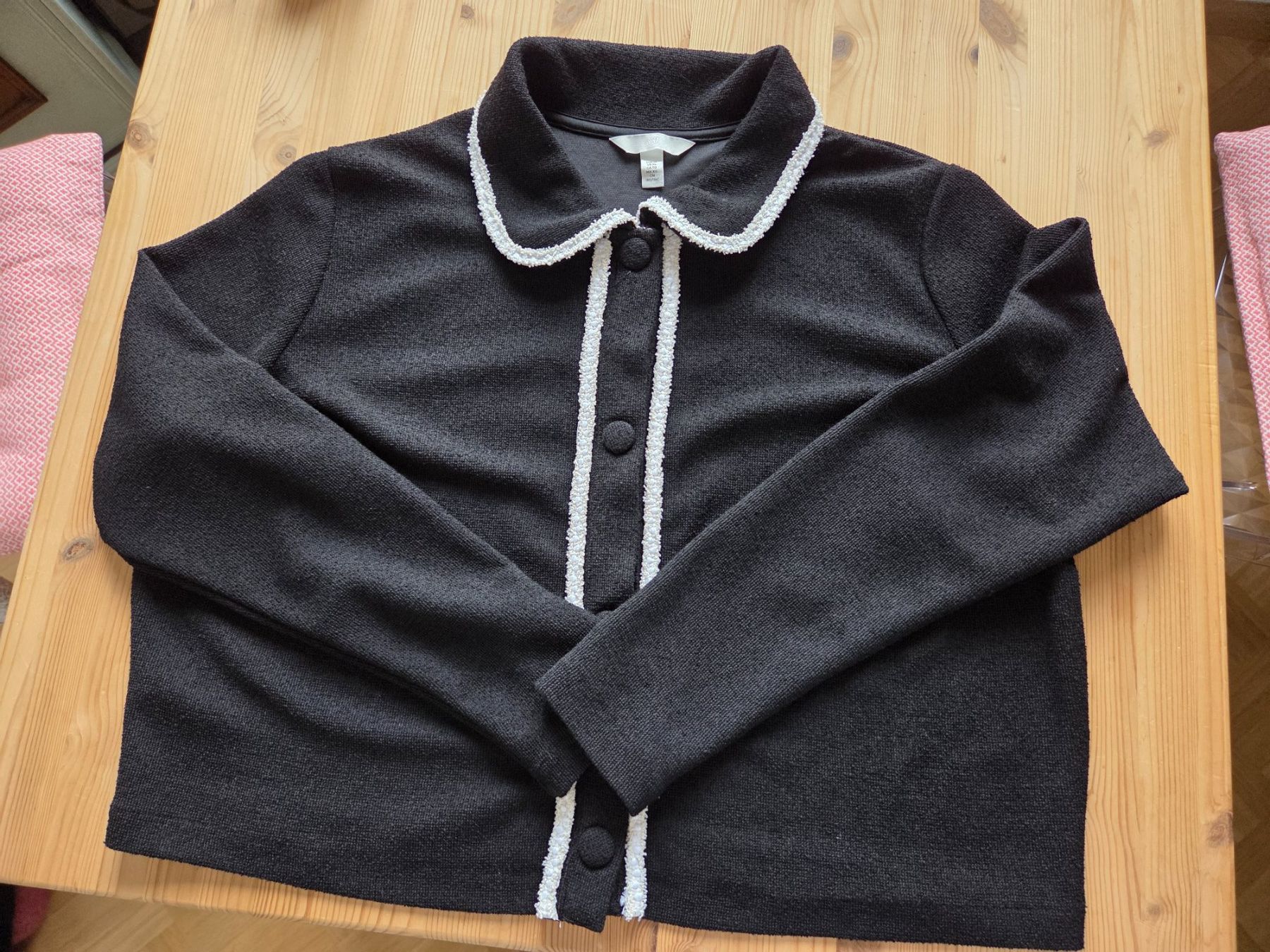 H&M Jacken: schwarze Jacke / Bluse, XL, H&M – Gebraucht aus Liestal von ITOlio 1