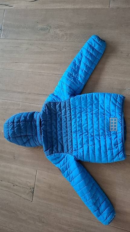 Giacche & Cappotti: Jacke von Lego, Grösse 128 – Usato da Wichtrach venduto da Signore 1