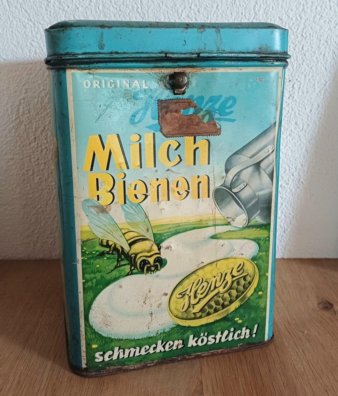 AluBox Barattoli: Antike MILCH BIENEN Blechbüchse – Usato da Brittnau venduto da simionius
