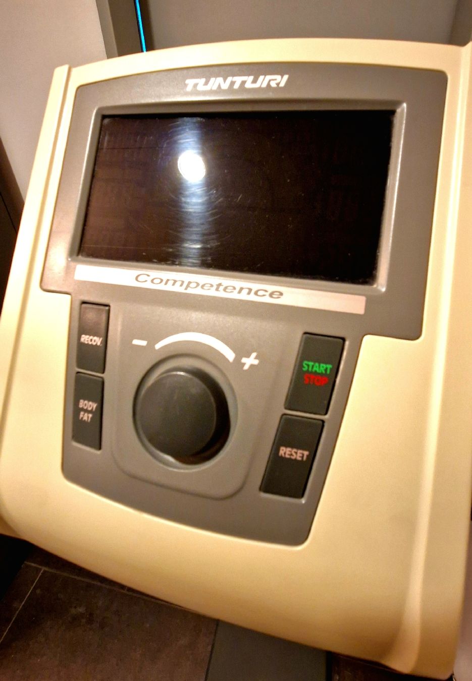 Tunturi Vélos d'appartement: Heimtrainer Tunturi E30L  – D'occasion à Richterswil par santacecilia 3