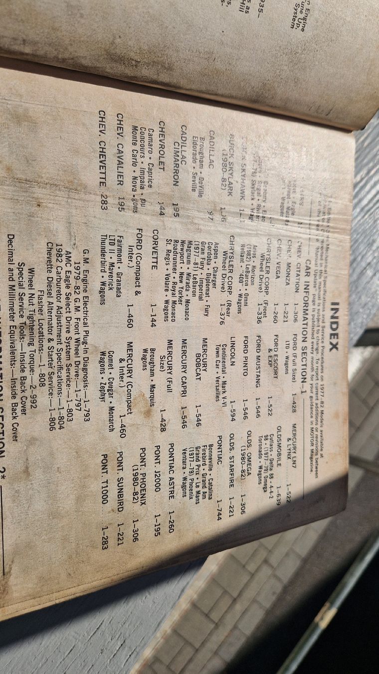 Livres: Auto repair Manual 1982 – D'occasion à Wetzikon ZH par Oldieslover 1