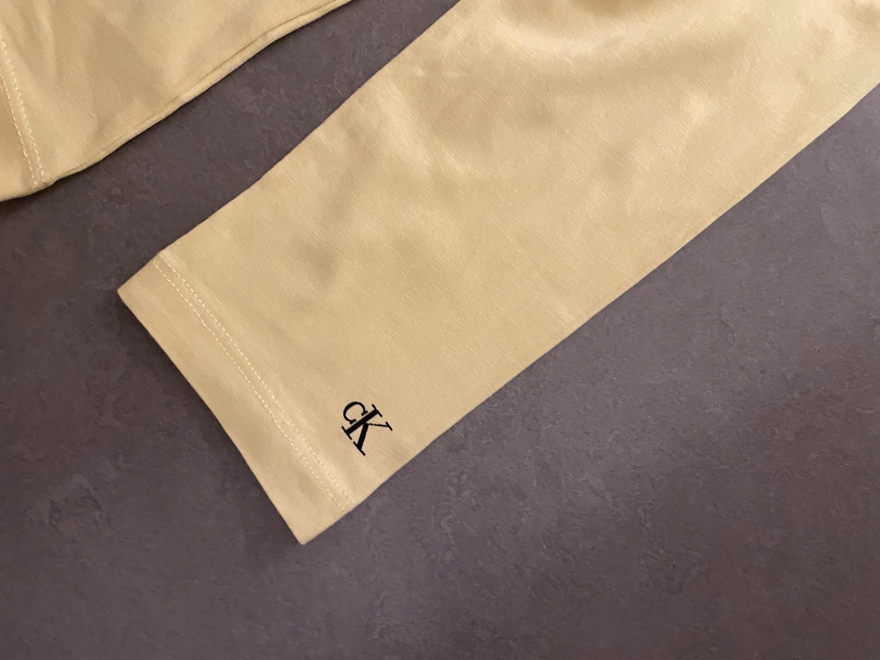 Calvin Klein Hemden, T-Shirts & Polos: Calvin Klein T-shirt – Neu (gemäss Beschreibung) aus Zürich von Ivona3 2