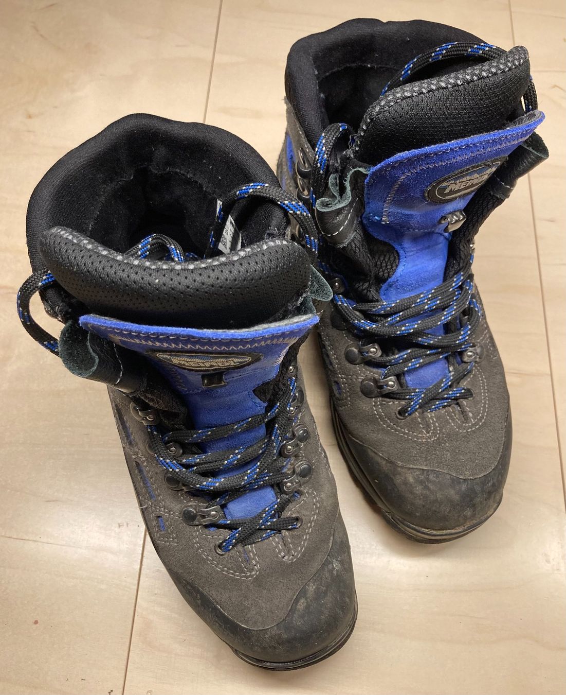 Meindl Scarpe da donna: Meindl Wanderschuh Damen Gr. 39 (über 300.- Rabatt!) – Usato da Biel/Bienne venduto da Slue01 1