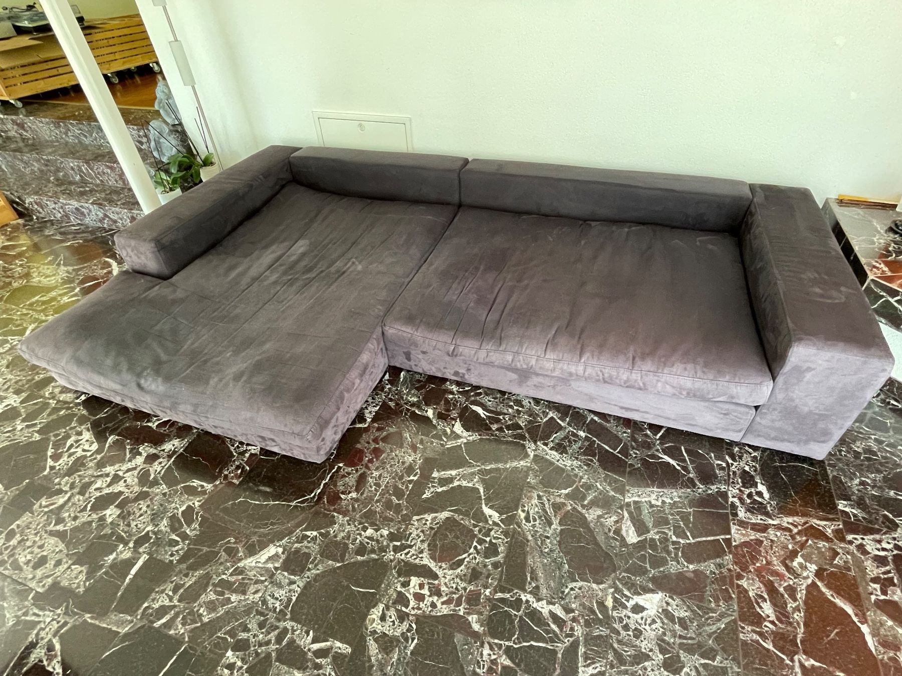 Divani: Gemütliches Sofa, grau – Usato da Biel/Bienne venduto da Tribo85 2
