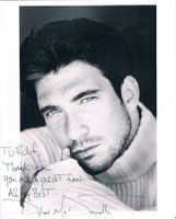 Dylan McDermott 1961- Autogramm signiert Foto 20x25cm