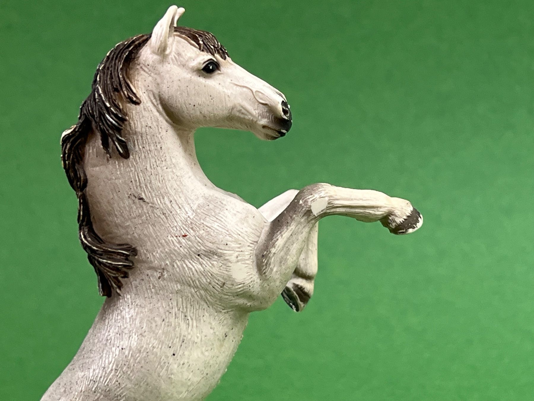 Schleich Figuren: 2 Schleich Mustang Hengst steigend Pferd – Gebraucht aus Ennetbaden von  6