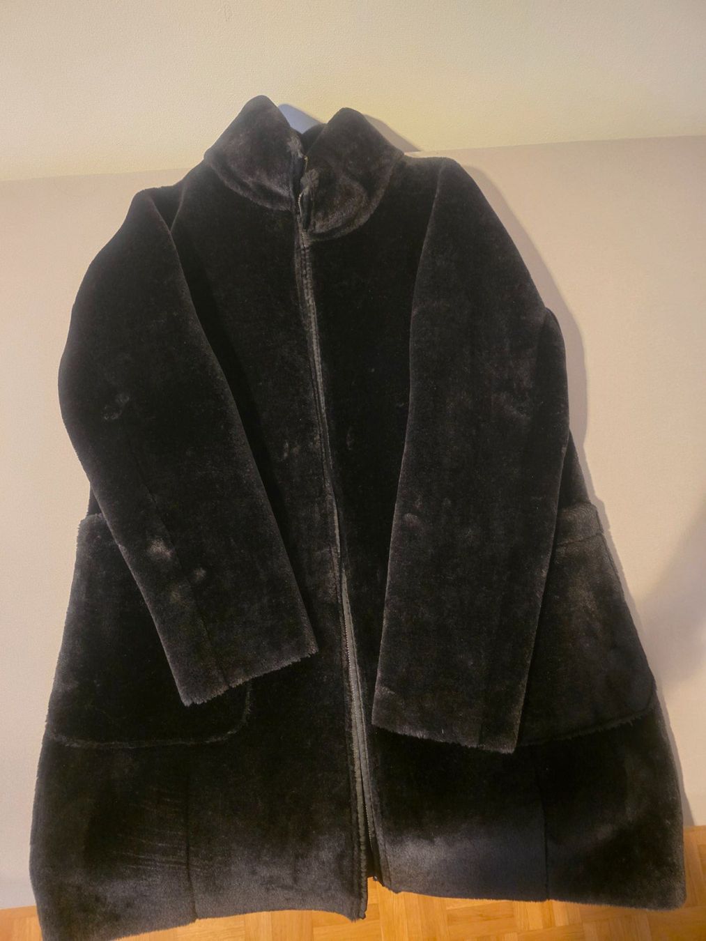 Comma Cappotti: Damen Wintermantel Grösse 40 – Nuovo e nell'imballaggio originale da Luzern venduto da ast223ama