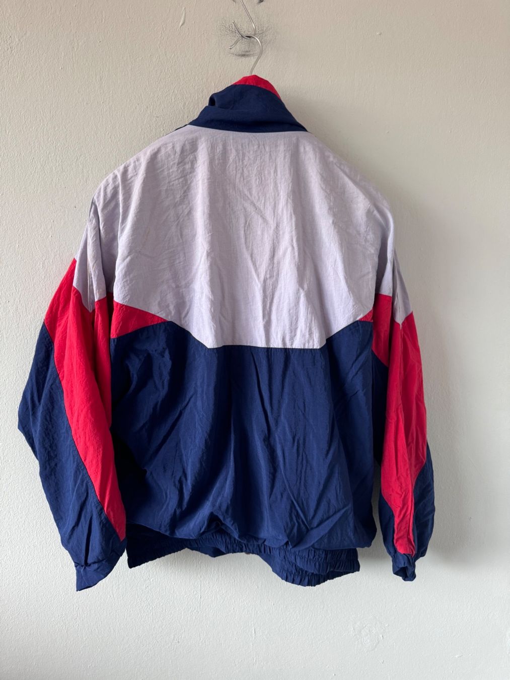 Giacche: Vintage Light Jacket size L – Usato da Neuchâtel venduto da _Easy_to_Find_ 4