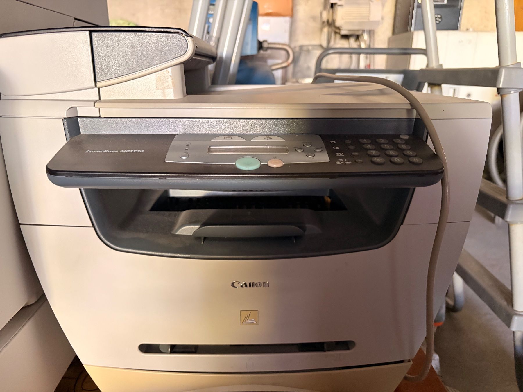 Canon Stampanti: Multifunktionsdrucker Canon LaserBase MF5730 gebraucht – Usato da Hägendorf venduto da Kristian2005