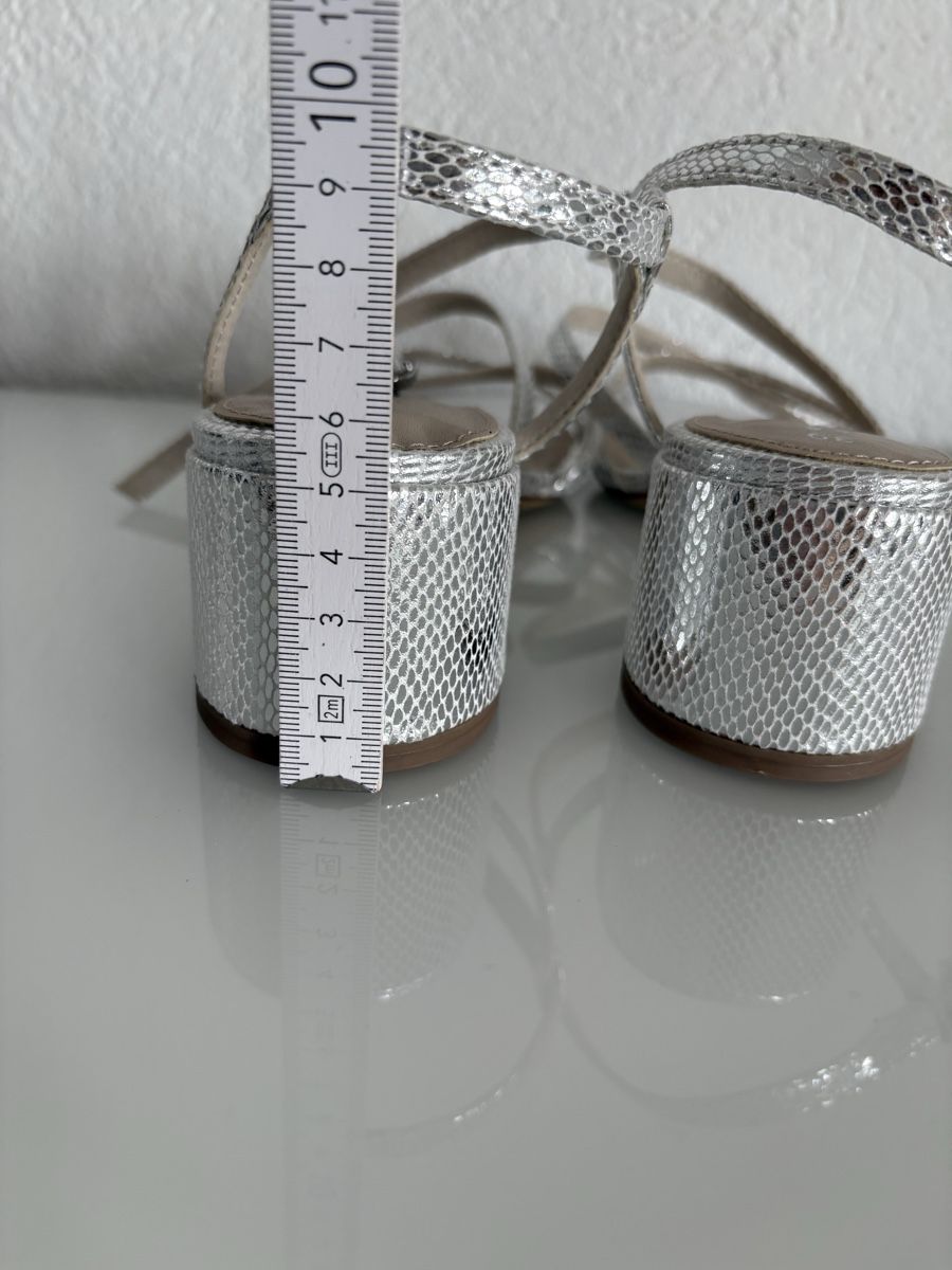 Tamaris Scarpe da donna: Sandalen – Nuovo (secondo la descrizione) da Bülach venduto da kittygismo 4