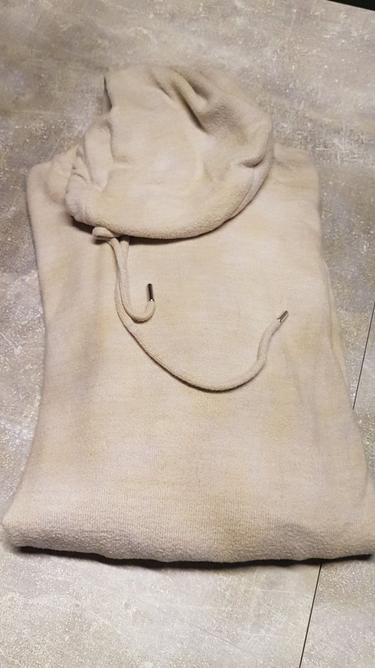 H&M Maglioni & Felpe: Pull grandeur M avec capuchon marque H&M – Usato da Villiers venduto da san_jn5w