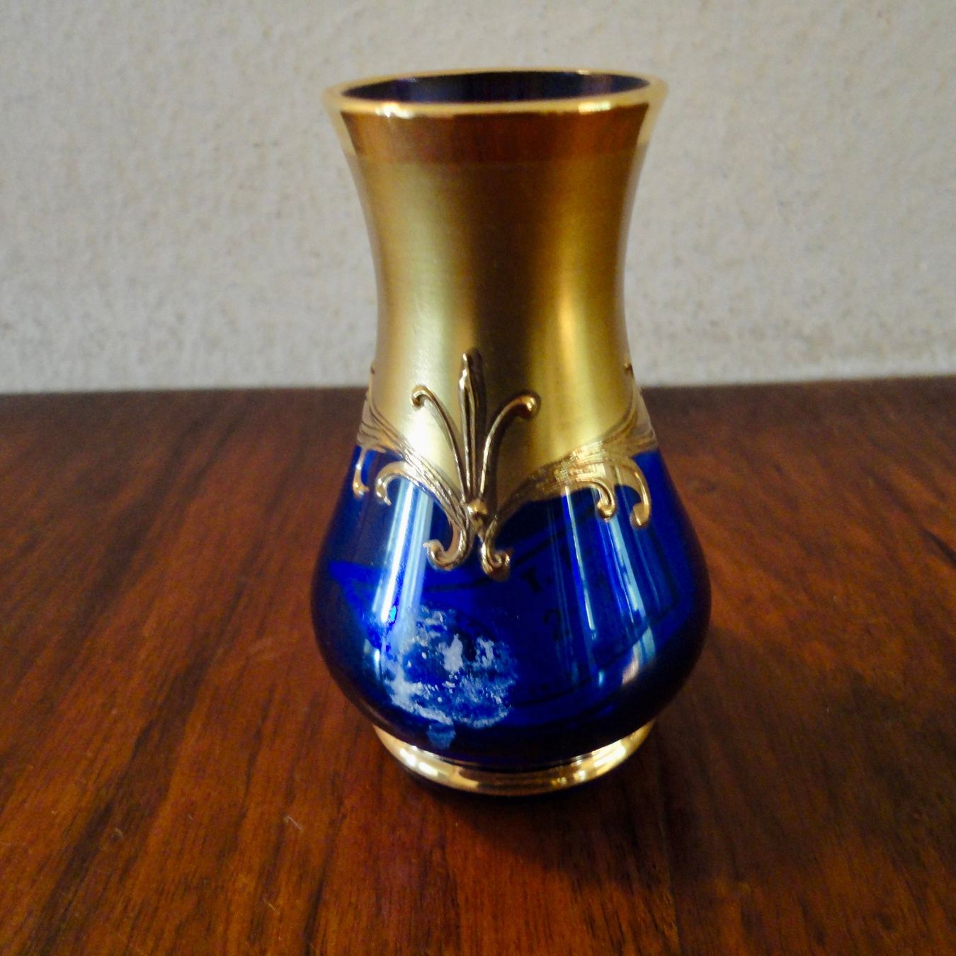Vasen & Gefässe: Mini Vase Goldblau bemalt. – Gebraucht aus Wädenswil von FILI10 1