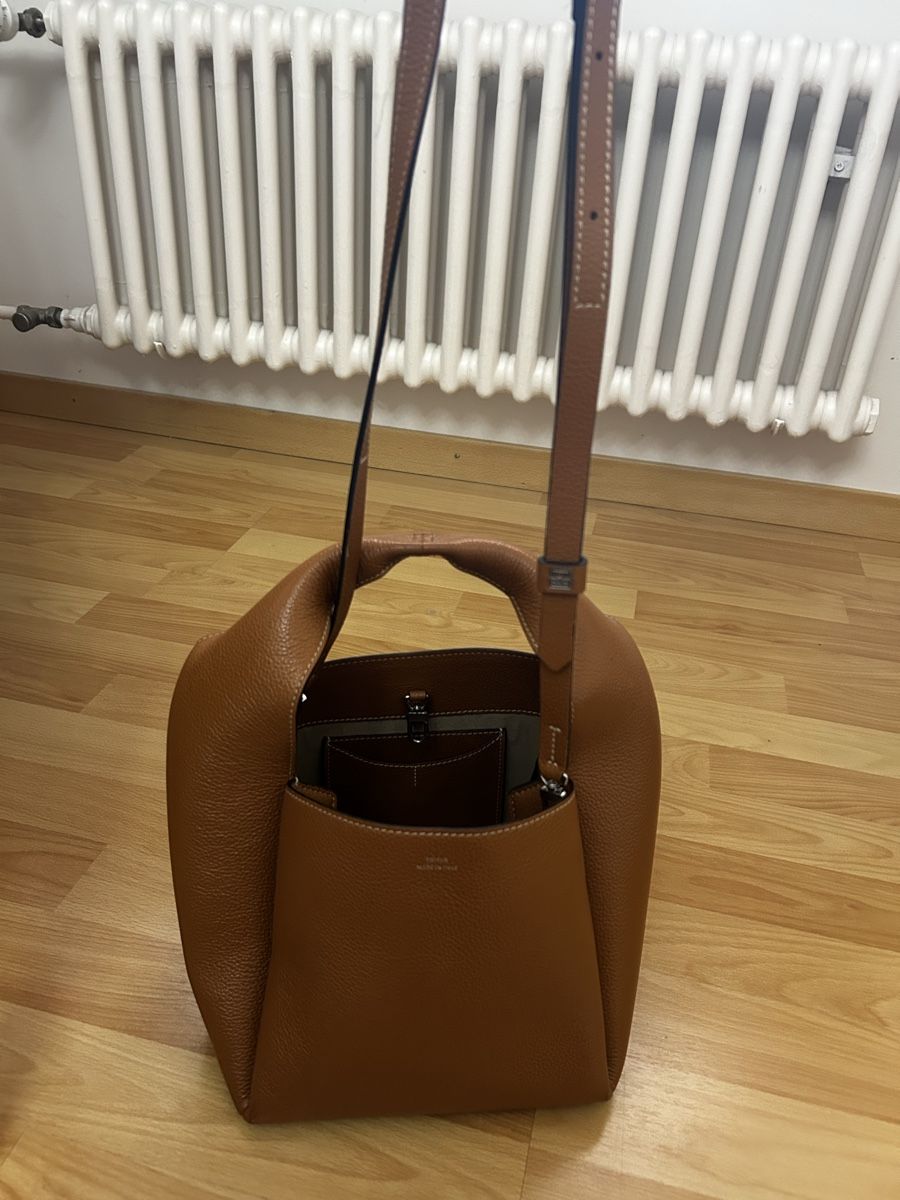 Totême Borse da donna: Sac TOTÊME parfait état – Usato da Zürich venduto da Massete 5