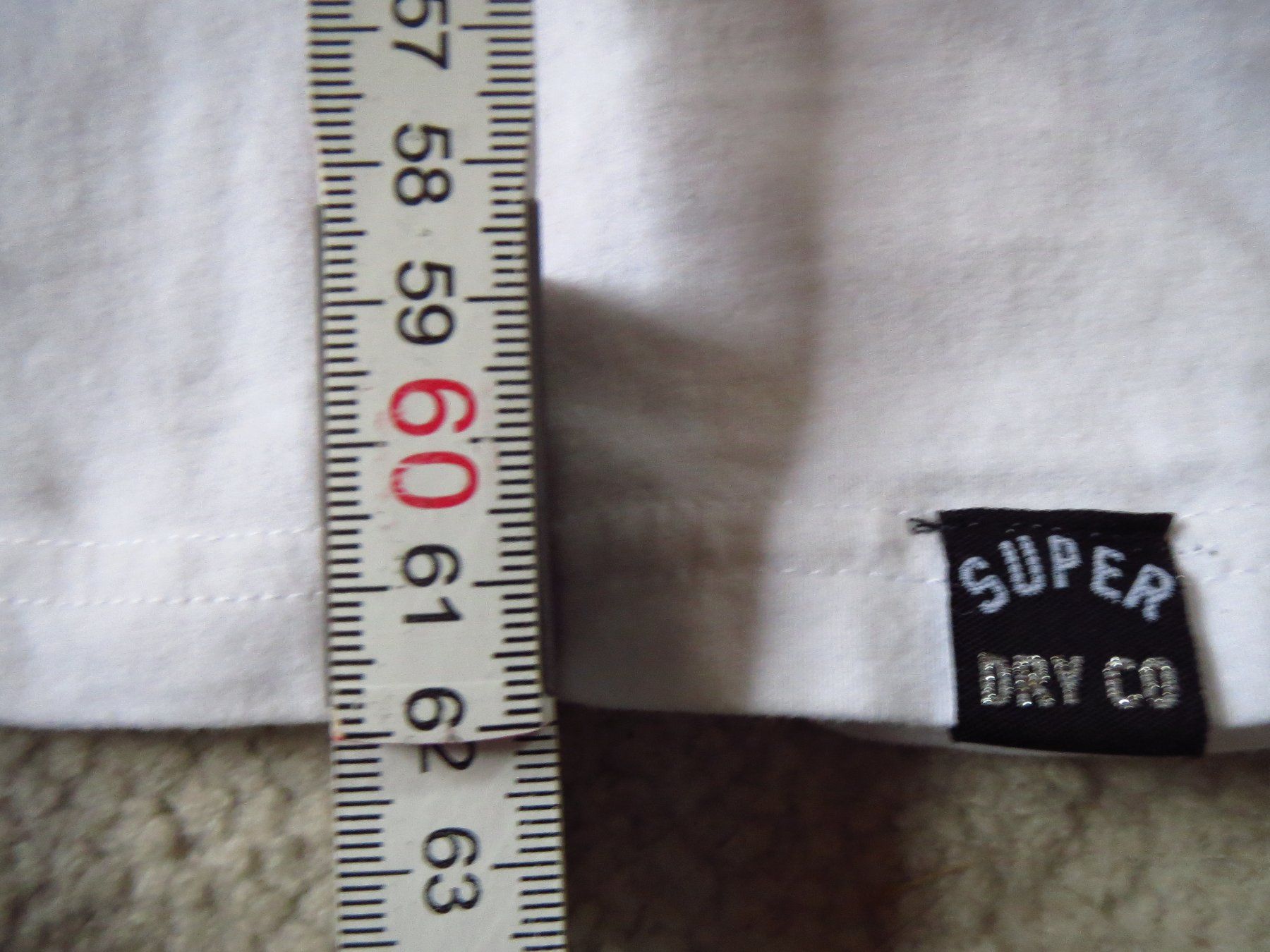 Superdry T-shirts: cooles SUPERDRY Damen Shirt Gr M – D'occasion à Kiental par Anna8702 7