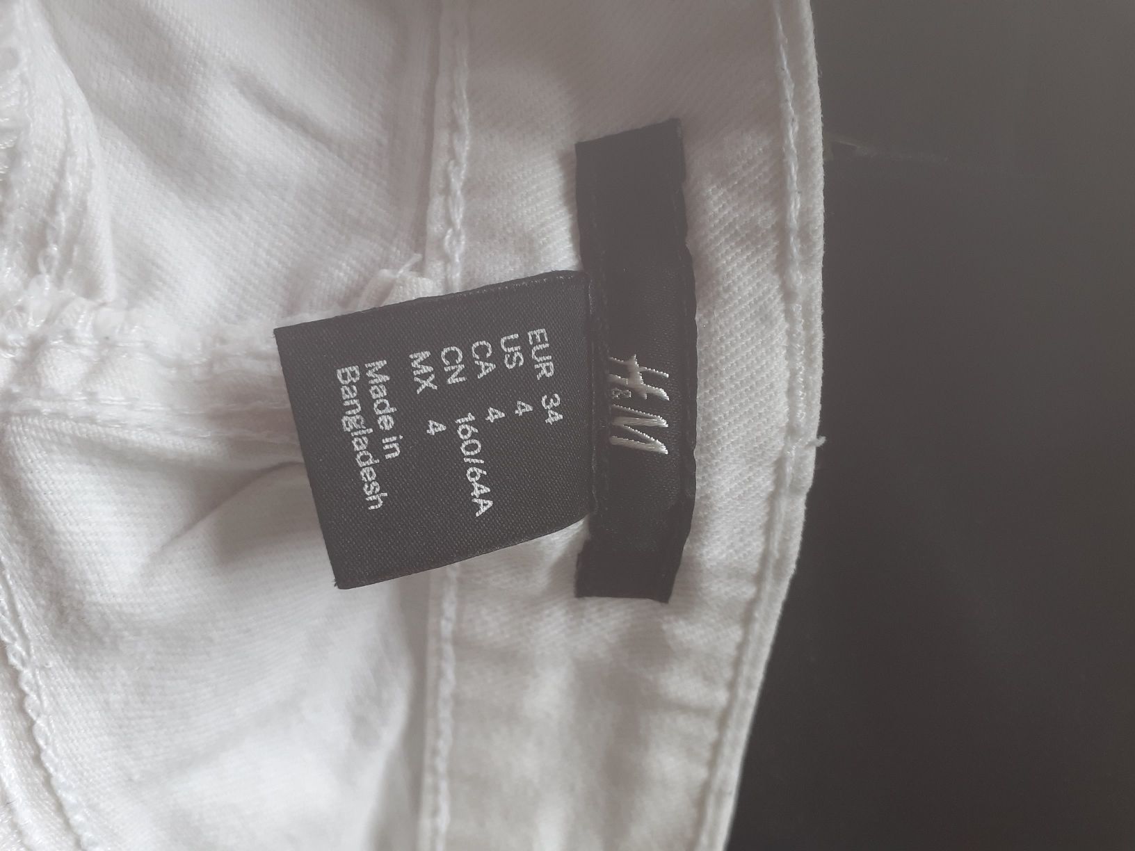 H&M Hosen: 2-pack H&M short – Gebraucht aus Basel von n23_j8jr 3