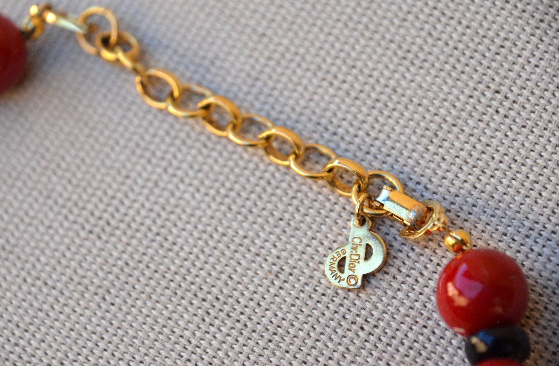 Dior Catenine: Halskette Christian Dior collier Vintage – Usato da Collonges venduto da Auganien 1
