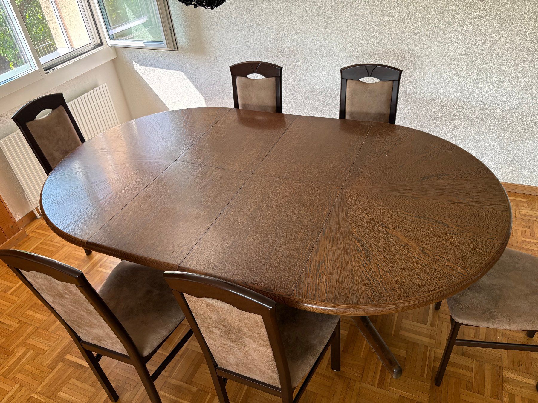 Tables: Esstisch mit Stühlen – D'occasion à Schachen LU par 13_Snoopy 2
